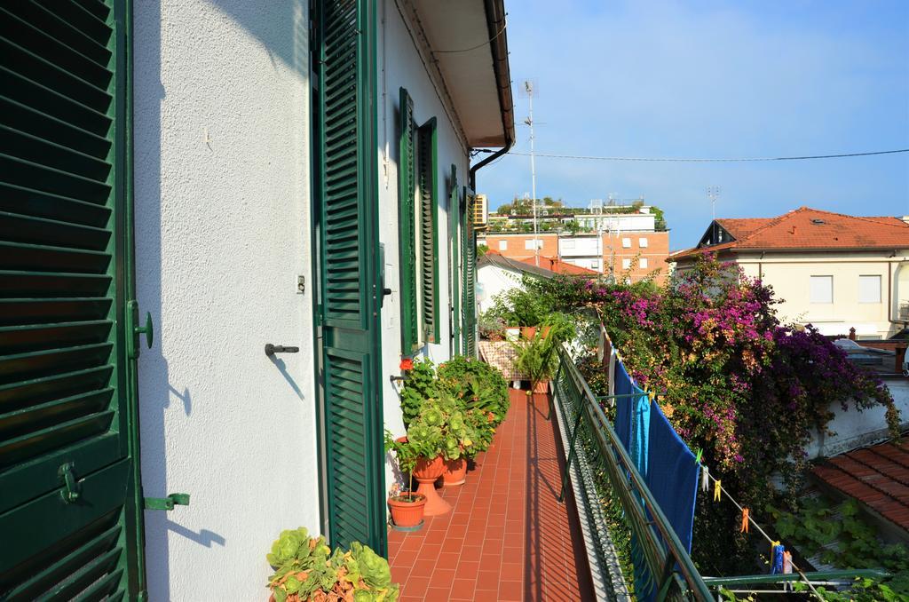 Casa Lia Vila Marina Di Carrara Exterior foto